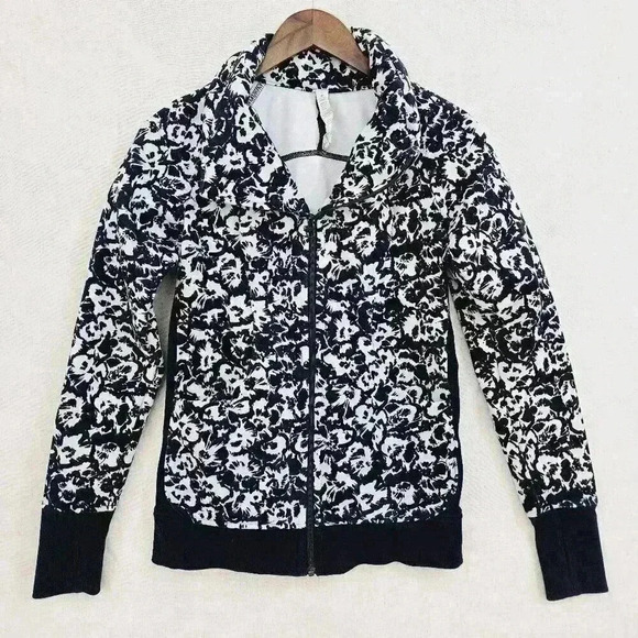 Lululemon Floral Printe Full zip Collared Sweatshirt Women's 6 3026C - Picture 1 of 8